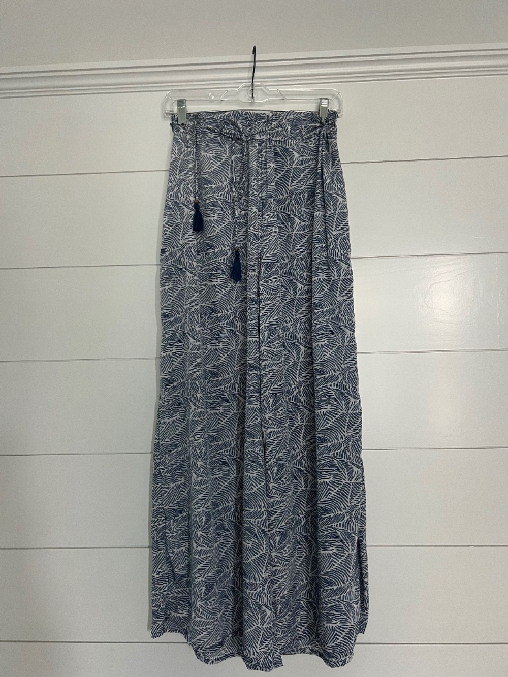 Panni wide leg lightweight flowy pant.